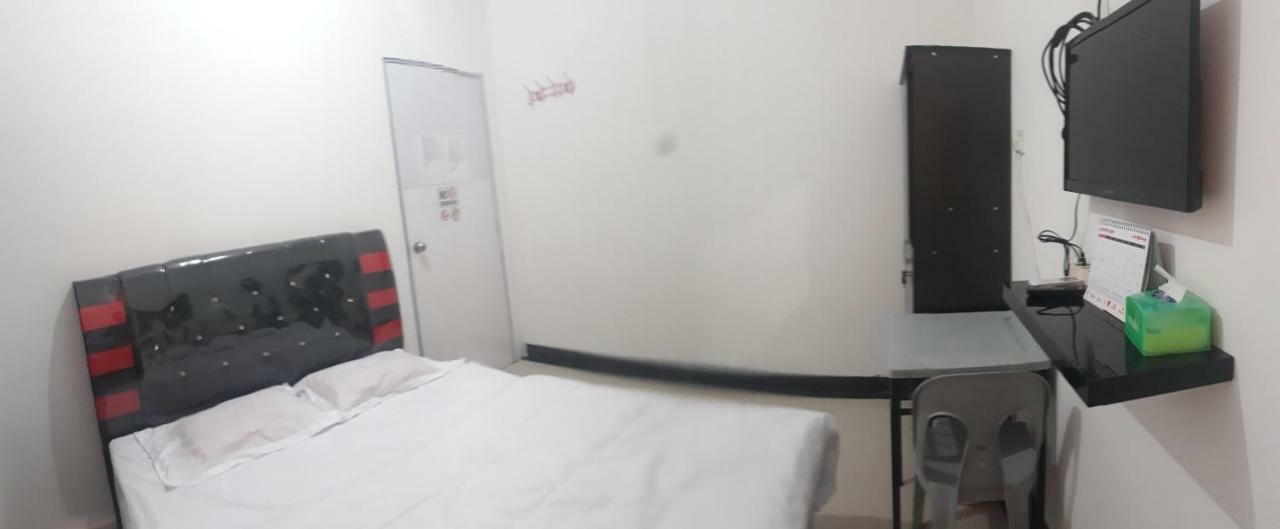 Cipta Guest House Batam 1 Buitenkant foto